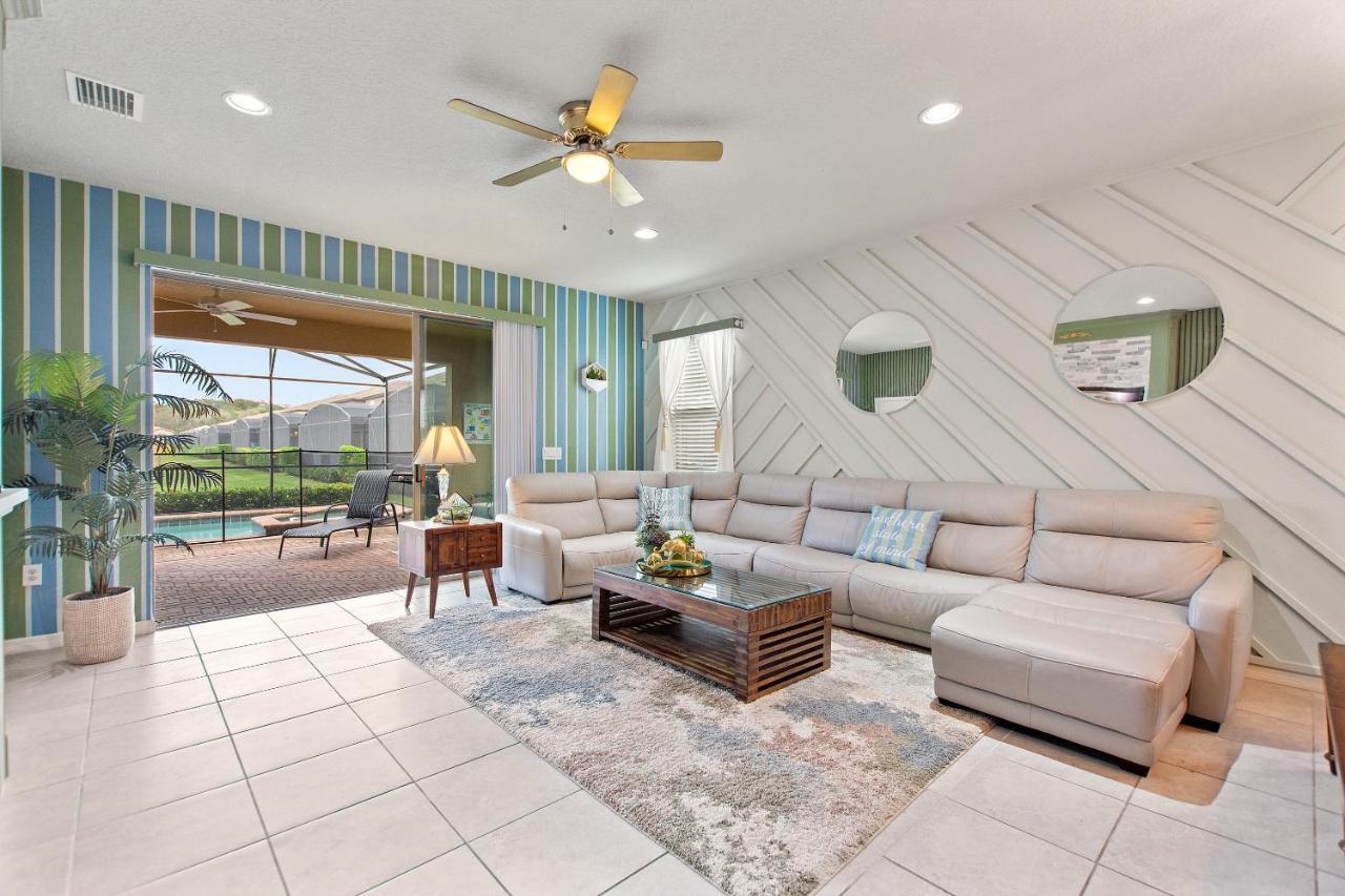 Stylish Cozy Family Getaway With Private Pool And Lake View Kissimmee Exterior photo